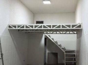 774f6687453ee41a953fcbf0a4d01a252b7df0f4 · Salão comercial