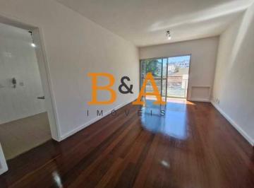 Apartamento · 103m² · 3 Quartos · 1 Vaga · Amplo 3 Quartos com Suíte, Varanda e Vaga em Localização Privilegiada