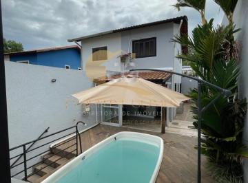 202604181330293813.jpg · Casa para Locação em Arujá, Cidade Nova Arujá, 3 dormitórios, 2 suítes, 3 banheiros, 2 vagas