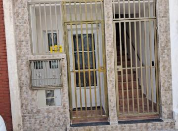 0fcbda04-02b4-4fcf-b770-3bfc683396bf.jpeg · Apartamento - Localizado no coração de Sorocaba, este imóvel recém reformado est
