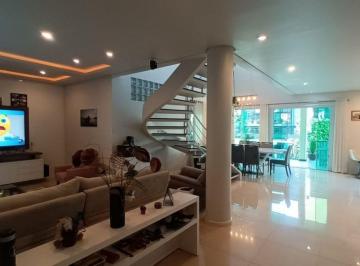 Casa de 3 quartos, Florianópolis · Casa Alto Padrão em condomínio fechado – Trindade, Florianópolis