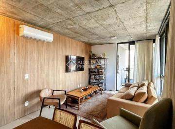 Apartamento · 101m² · 3 Quartos · 2 Vagas · Apartamento com 3 suites no bairro Petrópolis