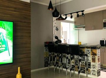 Apartamento · 123m² · 3 Quartos · 2 Vagas · Apartamento com varanda gourmet à venda na praia das Pitangueiras em Guarujá
