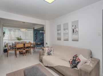 Apartamento · 70m² · 2 Quartos · 1 Vaga · Apartamento à venda no Centro em Balneário Camboriú.
