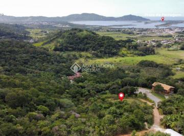 Terreno · 2500m² · TERRENO COM 2.500m² E VISTA PARA LAGOA EM GAROPABA | EXCLUSIVIDADE E NATUREZA