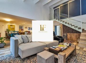 Casa · 220m² · 3 Quartos · 4 Vagas · Casa com 3 quartos à venda, 220 m² por R$ 2.900.000,00