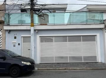 Casa · 235m² · 4 Quartos · 4 Vagas · Sobradão Espaçoso na Mooca com 4 Quartos e Área Gourmet