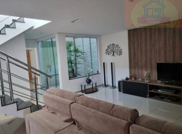 Casa · 320m² · 4 Quartos · 6 Vagas · Sobrado de Alto Padrão com Suíte Master e Projeto para Piscina na Vila Matilde ?