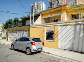 Casa · 367m² · 3 Quartos · 2 Vagas · Lindo sobrado com estilo único. Aliando o clássico ao moderno no Tatuapé, cômodo