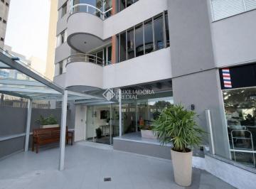 Apartamento · 80m² · 3 Quartos · 1 Vaga · Apartamento com 3 Quartos com 1 suíte em andar alto | Centro de Florianópolis