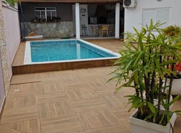 Casa de 4 quartos, Sorocaba · Maravilhosa casa toda térrea!Ibiti do Paço, mt espaço na área gourmet,pisc…Terreno 450m2