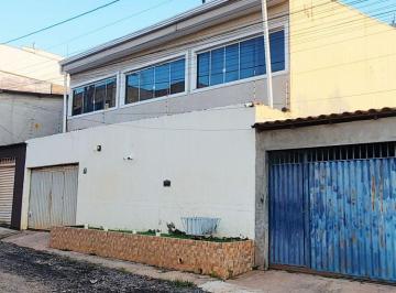 Casa de 4 quartos, São Sebastião · MARAVILHOSO SOBRADO COM FINO ACABAMENTO COM 4 QUARTOS, SUITE