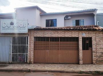 Casa de 3 quartos, São Sebastião · EXCELENTE SOBRADO COM 3 SUITES, NA COMERCIAL SÃO JOSÉ