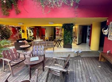 Casa de 6 quartos, Salvador · CASA PEDRA DO SAL: BELÍSSIMA CASA, COM MUITA PERSONALIDADE, ESPAÇOSA, 6 SUÍTES, CONCEITO ABERTO,