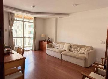 Foto 03 · Imóvel de 2 quartos com suíte e vaga na melhor localização de Icaraí, Niterói-RJ: seu novo lar esper