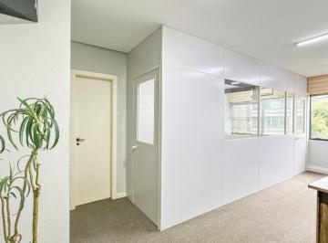 Casa · 37m² · Sala Comercial em Petrópolis