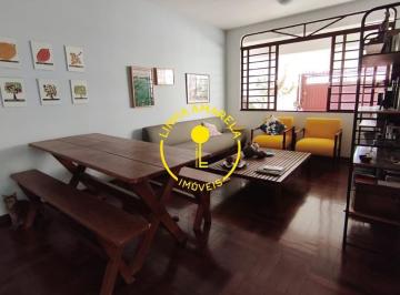Casa · 185m² · 5 Quartos · 2 Vagas · Sobrado a 1 quadra do metro Vila Sônia com 185m² 5 quartos, 2 vagas