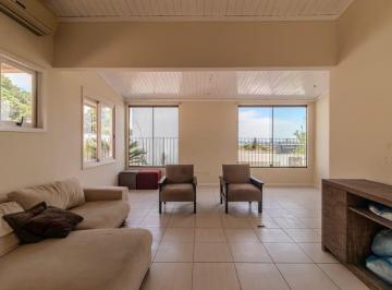 Apartamento · 180m² · 2 Quartos · 1 Vaga · Cobertura de 2 dormitórios e 180m² à venda em Tristeza, Porto Alegre.
