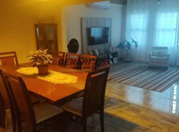 whatsapp-image-2026-04-16-at-16-04-41-21776436935020.jpeg · Linda e muito bem cuidada! Casa à venda no Parque São Lourenço, com 3 quartos sendo 1 suíte.