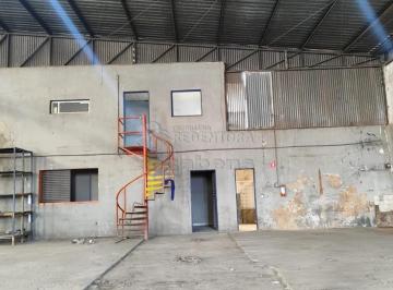 Comercial · 1080m² · 5 Vagas · Galpão comercial com 1080 m² de área construída