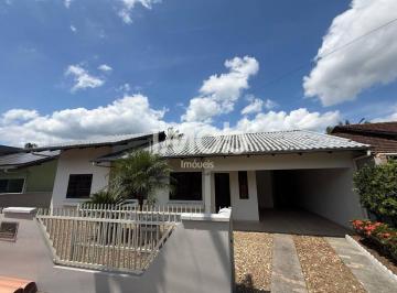 Casa · 585m² · 3 Quartos · CASA COM 1 SUÍTE + 2 QUARTOS, RIO DA LUZ