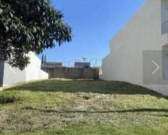 Terreno · 300m² · Terreno em condomínio de alto padrão em Valinhos – pronto para construir