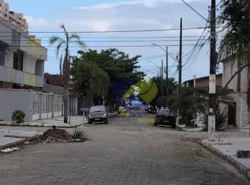 Oportunidade na quadra da praia – Casa com quintal e aceita financiame · Oportunidade na quadra da praia – Casa com quintal e aceita financiamento