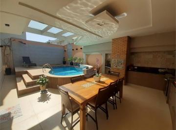 Casa · 309m² · 4 Quartos · Condomínio com 4 quartos à venda em Piracicamirim - SP