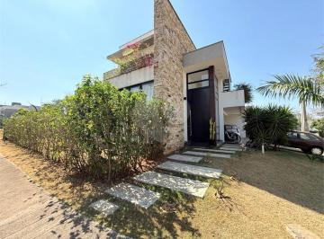Casa · 300m² · 3 Quartos · Condomínio com 3 quartos à venda em Loteamento residencial e comercial villa d'aquila - SP