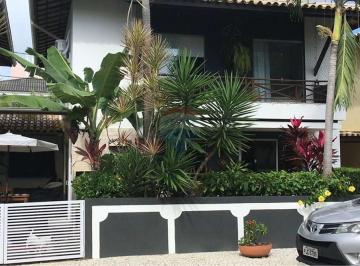 Casa · 169m² · 4 Quartos · 2 Vagas · Casa Mobiliada em Condomínio: Oportunidade Imperdível!