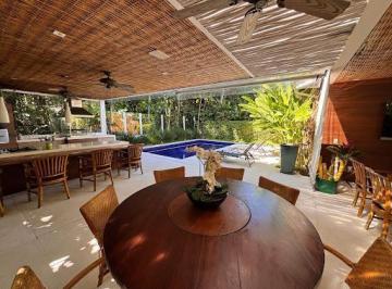 8aa8882b5e69313a5a46a601fcc4c7a5574f403f · Casa no Condomínio Baleares | 5 suítes | Piscina privativa | 4 vagas