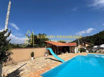 Rural · 1570m² · 5 Quartos · 11 Vagas · Linda Chácara próximo ao Centro de Bragança Paulista
