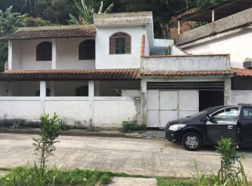 Casa de 3 quartos, São Gonçalo · Vendo casa duplex