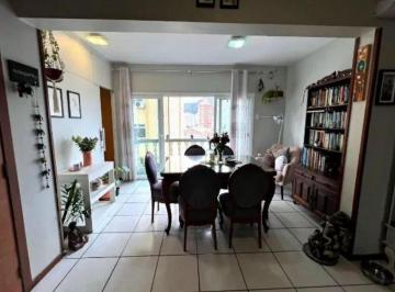 Apartamento de 4 quartos, Florianópolis · Apartamento exclusivo e reformado no Centro– Florianópolis