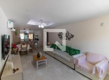 Casa · 250m² · 3 Quartos · 9 Vagas · Casa para Aluguel - Itaipu, 3 Quartos,  250 m² - Niterói