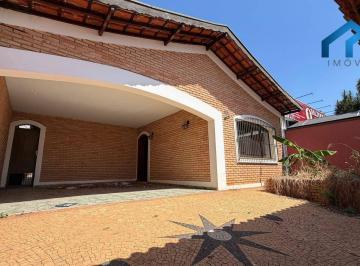 9971b8e3744aaf4766918b3787b3de17b1673abb · Casa à Venda no Centro de Salto/SP