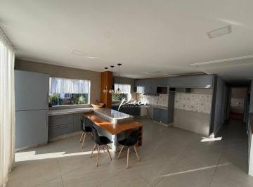 ab562a1d4508ccee1f679fcc05174af24576f586 · Apartamento em São Lourenço