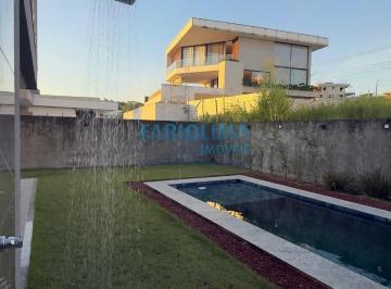 Foto 01 · Casa aluguel 4 suítes, Alphaville Litoral Norte, Abrantes