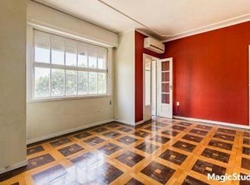 Apartamento · 91m² · 3 Quartos · Apartamento em Petrópolis