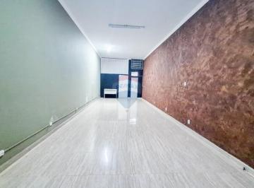 Comercial · 48m² · Aluguel de Loja Reformada com 48m2 no Centro de Juiz de Fora