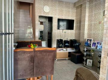 Casa de 2 quartos, Recife · Casa à venda em rua pública, CAMPO GRANDE 65m²
- 2 Quarto
- 1-Banheiro