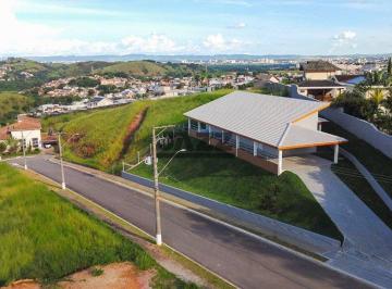 Casa · 250m² · 3 Quartos · 3 Vagas · Casa Térrea no Condomínio Residencial Mantiqueira