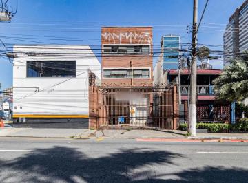 Comercial · 574m² · 3 Vagas · Prédio comercial na Rua Apucarana, N. 1498 • 574 m²