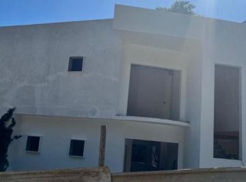 Casa · 233m² · 3 Quartos · Casa à venda em Itapevi, Vila Verde, com 3 suítes, com 233.61 m², Condomínio Vila Verde