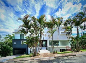 Casa · 435m² · 4 Quartos · 8 Vagas · Casa à venda em Carapicuíba, Chácara dos Lagos, com 4 suítes, com 435.9 m², Chácara dos Lagos