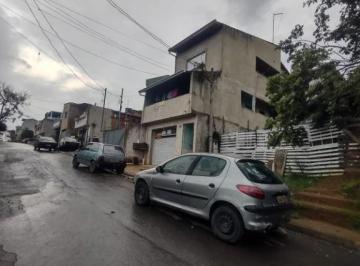 Casa · 237m² · 5 Quartos · 2 Vagas · Casa à venda em Cotia, Jardim Japão (Caucaia do Alto), com 5 quartos, com 237 m²