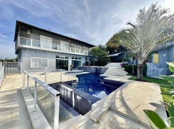 Casa · 711m² · 4 Quartos · 6 Vagas · Casa à venda em Carapicuíba, Fazendinha, com 4 suítes, com 711.14 m², Fazendinha