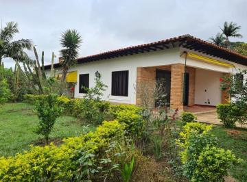 Rural · 480m² · 2 Quartos · 9 Vagas · Chácara à venda em Cotia, Jardim Colibri, com 2 suítes, com 2230 m², Residencial Jardim Colibri