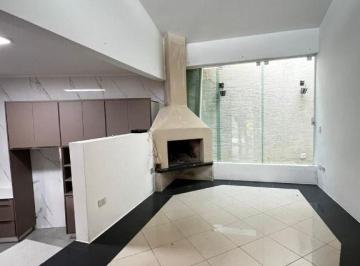 Casa · 140m² · 1 Quarto · 5 Vagas · Casa à venda em Cotia, Granja Carneiro Viana, com 1 suíte, com 140.5 m², Granja Carneiro Viana