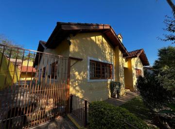 Casa · 229m² · 3 Quartos · 4 Vagas · Casa à venda em Cotia, Parque São Paulo, com 3 quartos, com 229.82 m², Condomínio Parque São Paulo